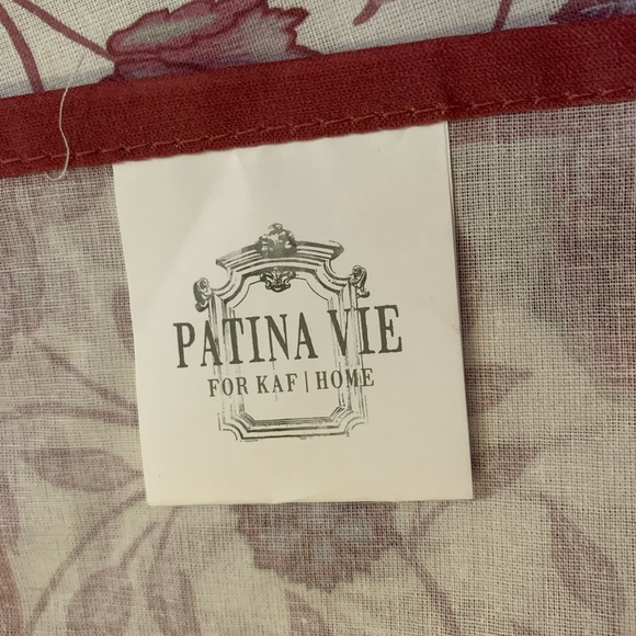 Patina Vie Cloth Napkins Set Of 2 Pack Floral Design 20" x 20" - Picture 3 of 6